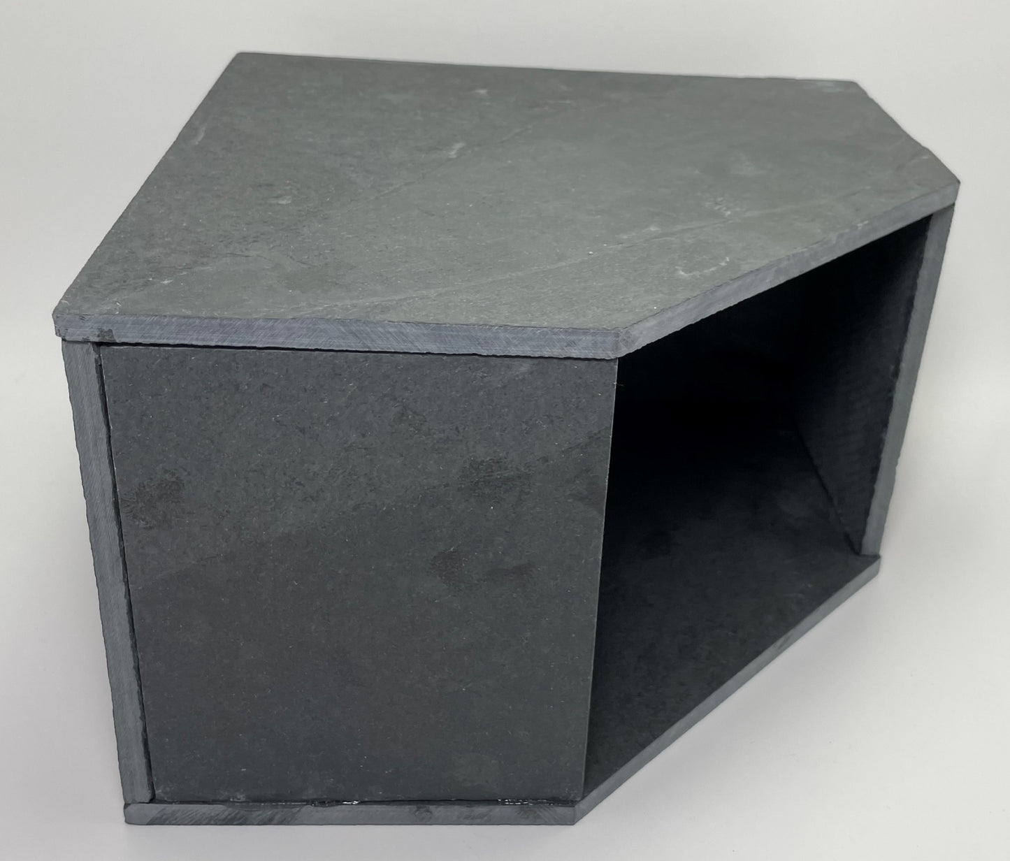 Slate Cave Hide 10x10x6"