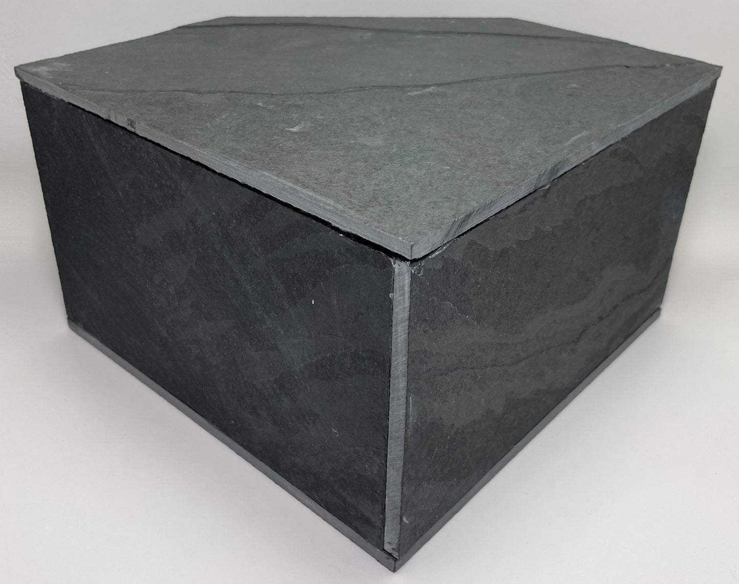 Slate Cave Hide 10x10x6"