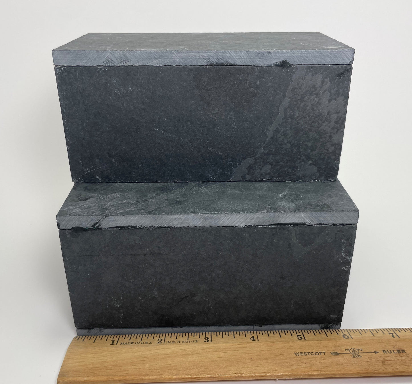 Triple Open Cave Slate Hide 2.5"x2.5"