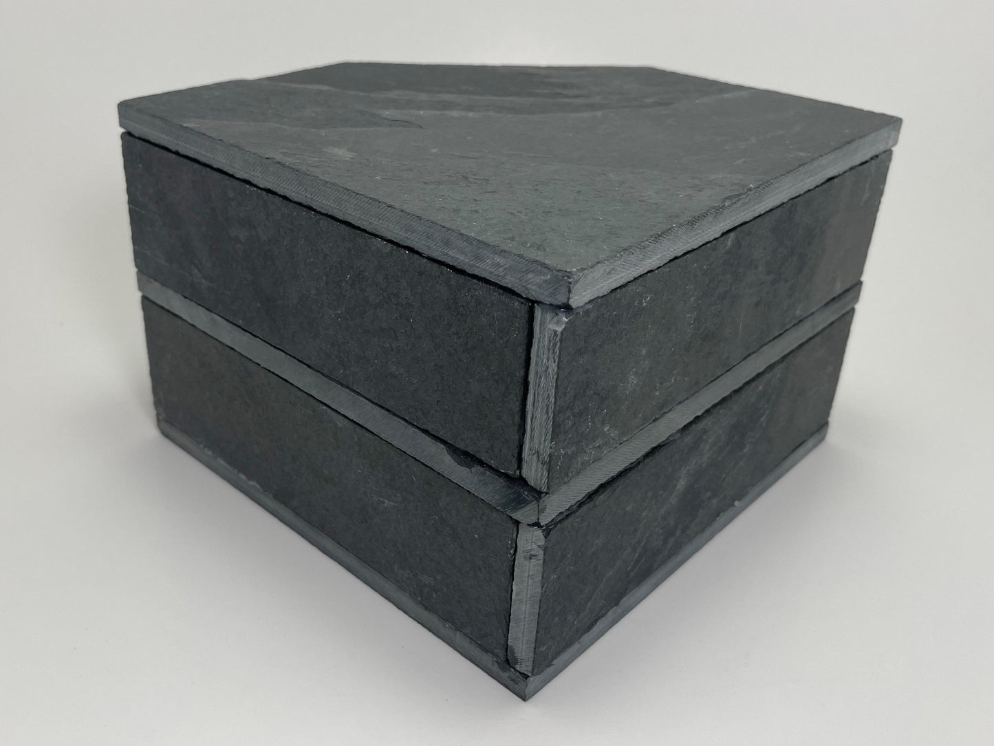 Slate Double Cave Hide 6x6x4"