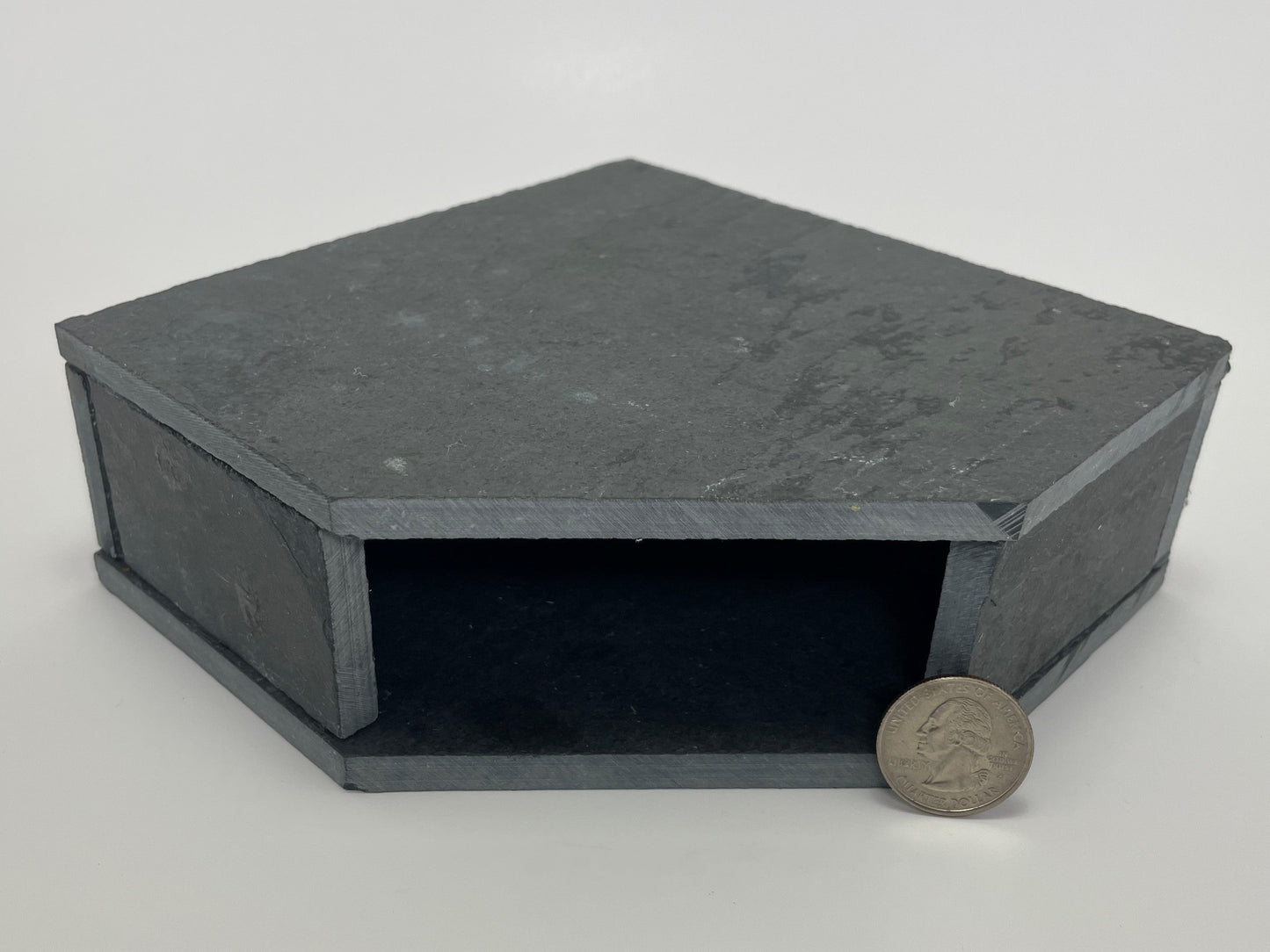 Slate Cave Hide 6x6x2"