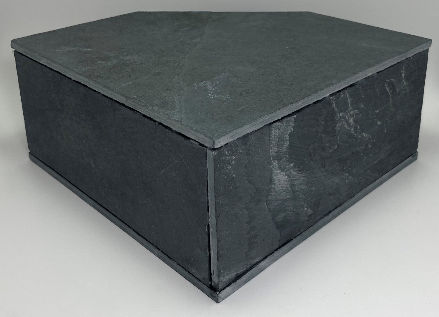 Slate Cave Hide 10x10x4.5"